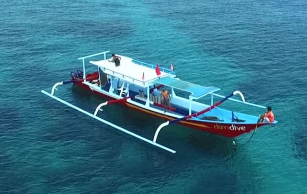 DSM DIVE Boat - Samudra